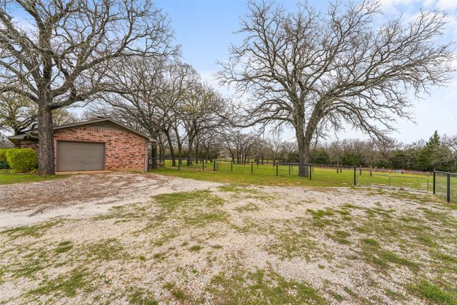 2568 County Road 310, Cleburne, TX 76031