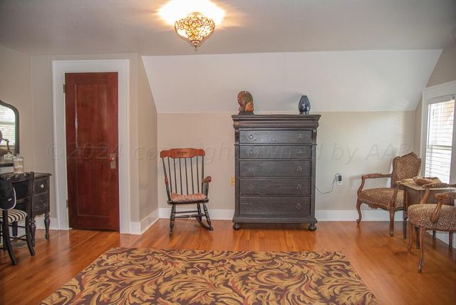 2122 S HAYDEN Street, Amarillo, TX 79109