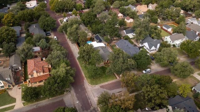 2122 S HAYDEN Street, Amarillo, TX 79109