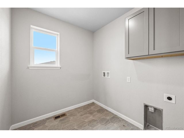 1216 104th Avenue Ct, Greeley, CO 80634