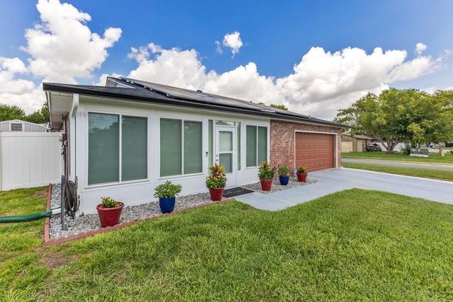 2462 MILL RUN BOULEVARD, Kissimmee, FL 34744