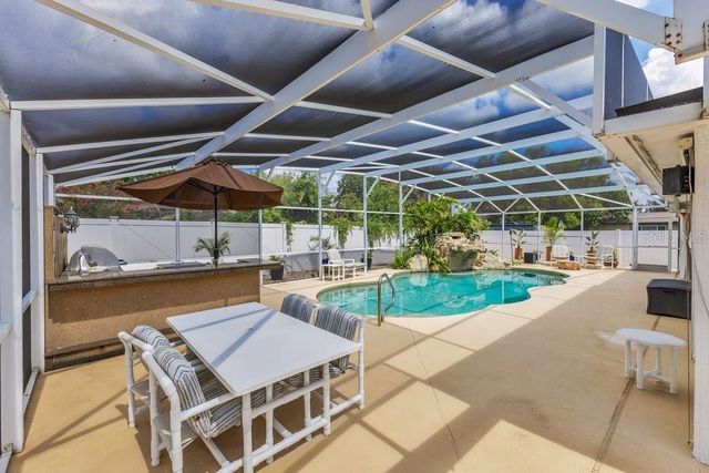 2462 MILL RUN BOULEVARD, Kissimmee, FL 34744