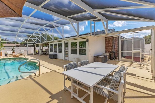 2462 MILL RUN BOULEVARD, Kissimmee, FL 34744