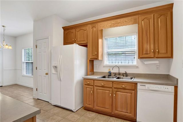 219 Mizell Circle, Saraland, AL 36571