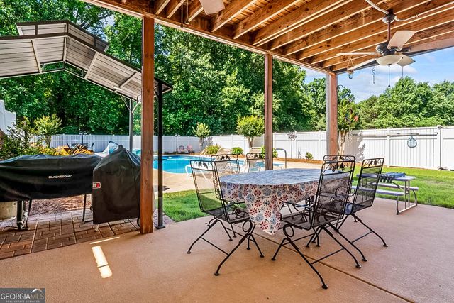 2025 Pheasant Run Drive, Mcdonough, GA 30252