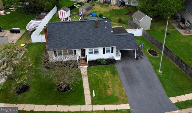 3 GRANVILLE LN, Newark, DE 19713