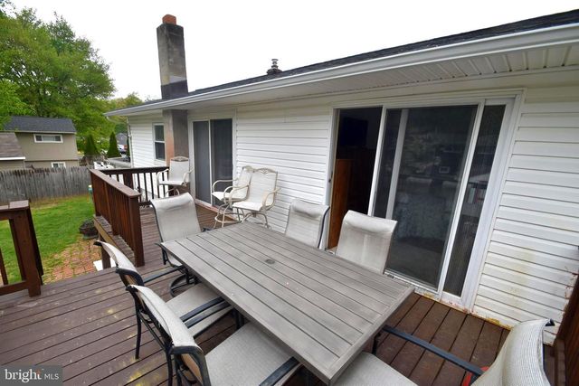 3 GRANVILLE LN, Newark, DE 19713