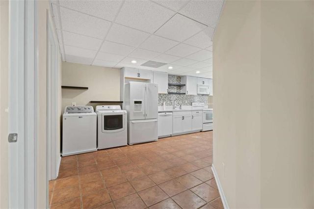 131 Bentonville Lane, Douglasville, GA 30134