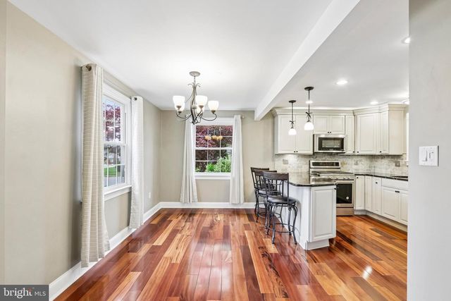 12 VINSMITH AVE, Aston, PA 19014