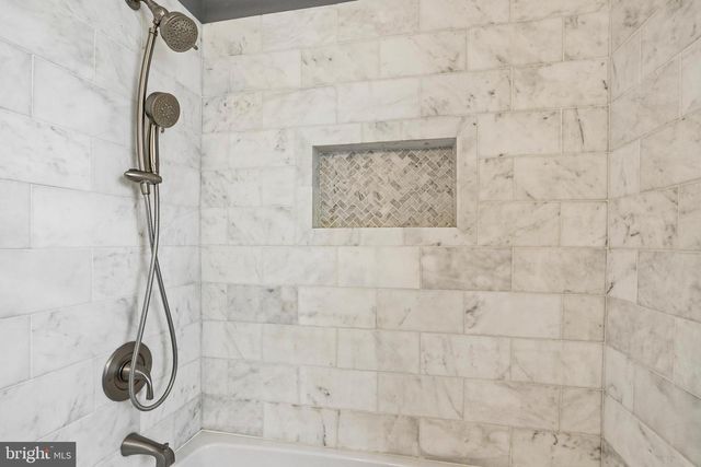 12 VINSMITH AVE, Aston, PA 19014