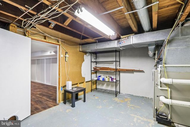 12 VINSMITH AVE, Aston, PA 19014