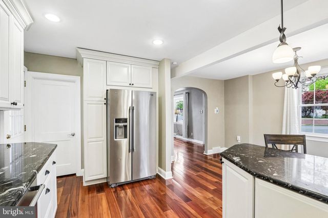 12 VINSMITH AVE, Aston, PA 19014