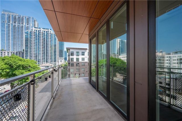 775 Juniper Street NE 605, Atlanta, GA 30308