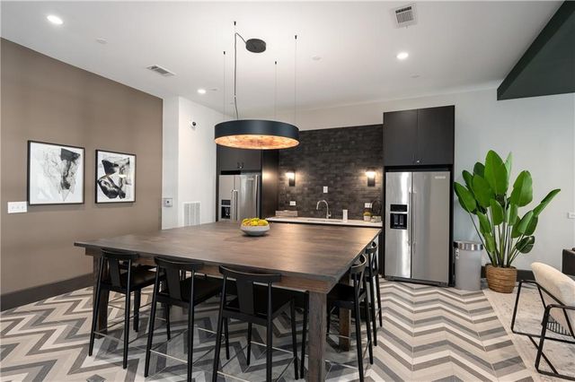 775 Juniper Street NE 605, Atlanta, GA 30308