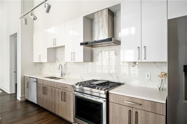775 Juniper Street NE 605, Atlanta, GA 30308