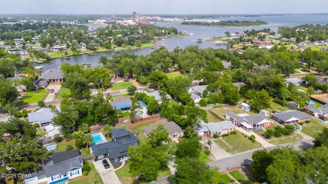 330 S Palo Alto Avenue, Panama City, FL 32401