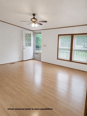 145 Edgewood Ln, Winchester, TN 37398