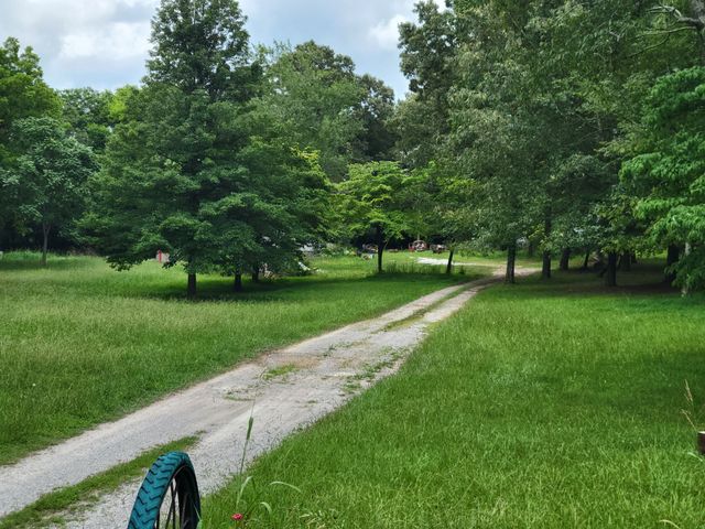 145 Edgewood Ln, Winchester, TN 37398
