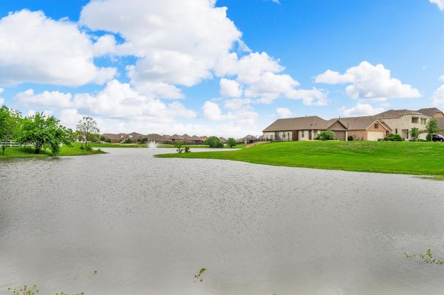 2561 Pettus Drive, Forney, TX 75126