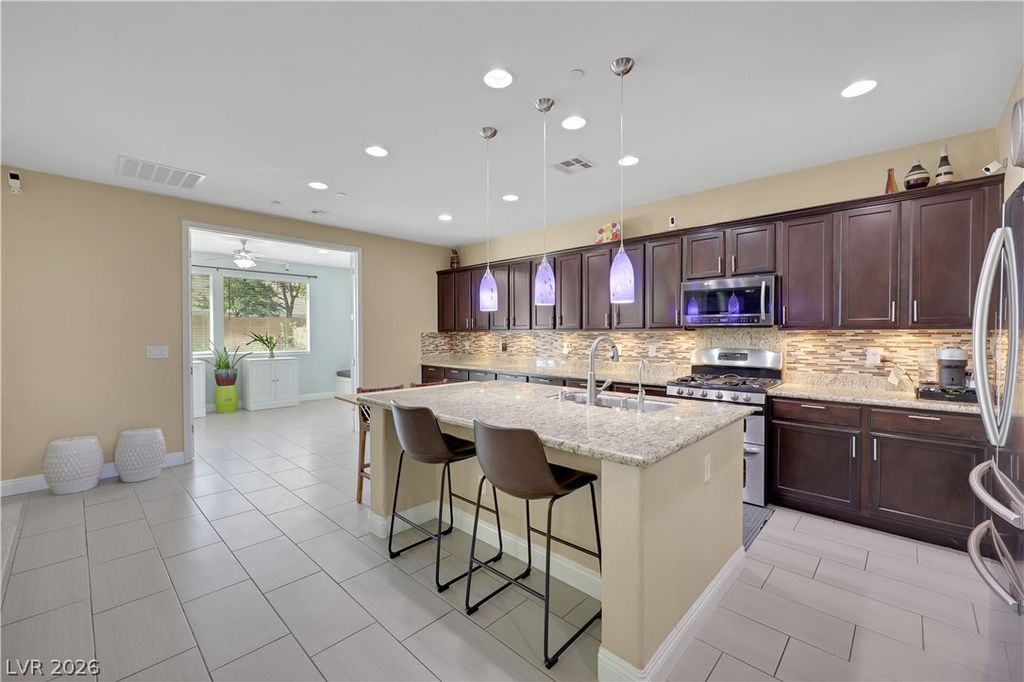 3785 Toscanella Avenue, Henderson, NV 89052 — photo 4