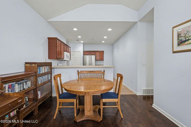 8759 Parkview Oaks Circle, Olive Branch, MS 38654