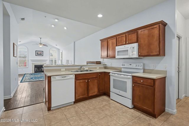 8759 Parkview Oaks Circle, Olive Branch, MS 38654