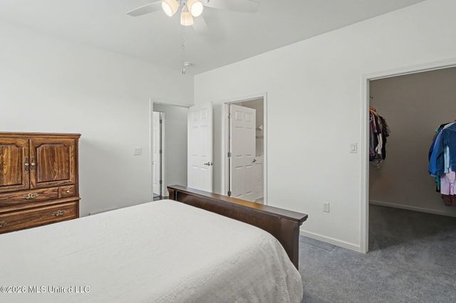 8759 Parkview Oaks Circle, Olive Branch, MS 38654