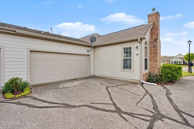 8759 Parkview Oaks Circle, Olive Branch, MS 38654