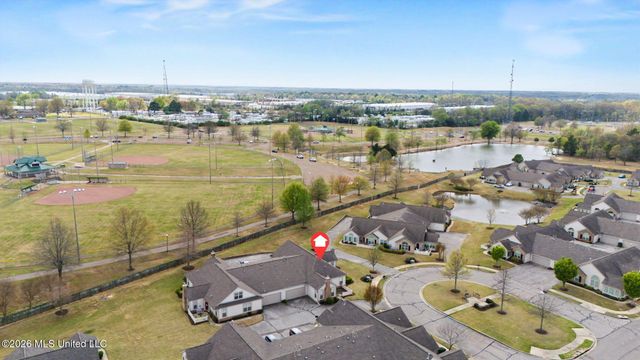 8759 Parkview Oaks Circle, Olive Branch, MS 38654