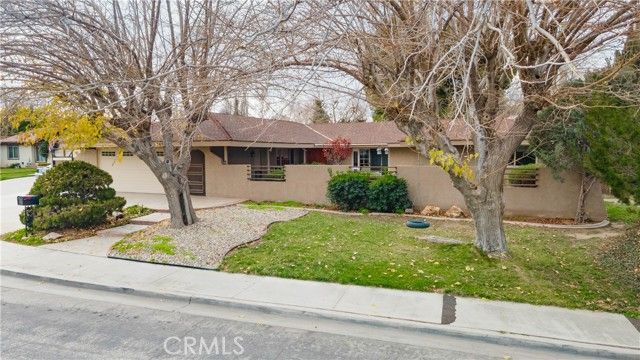 42815 16th, Lancaster, CA 93534