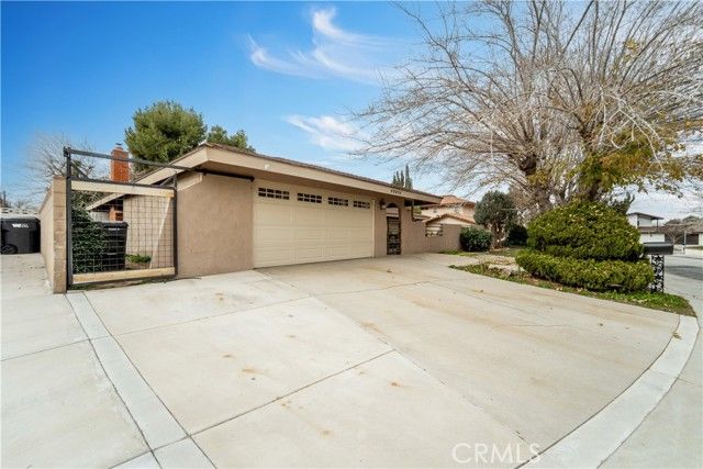 42815 16th, Lancaster, CA 93534