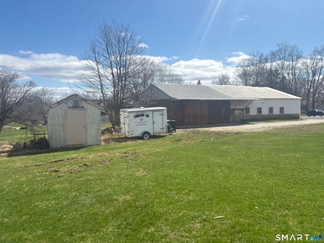 52 Gillotti Road, New Fairfield, CT 06812