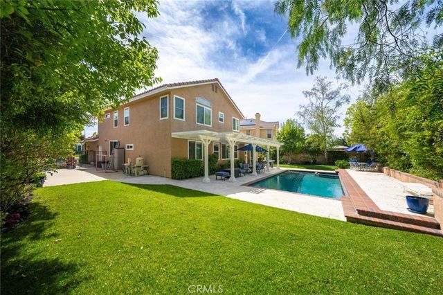 28855 Cedar Ridge Court, Saugus, CA 91390