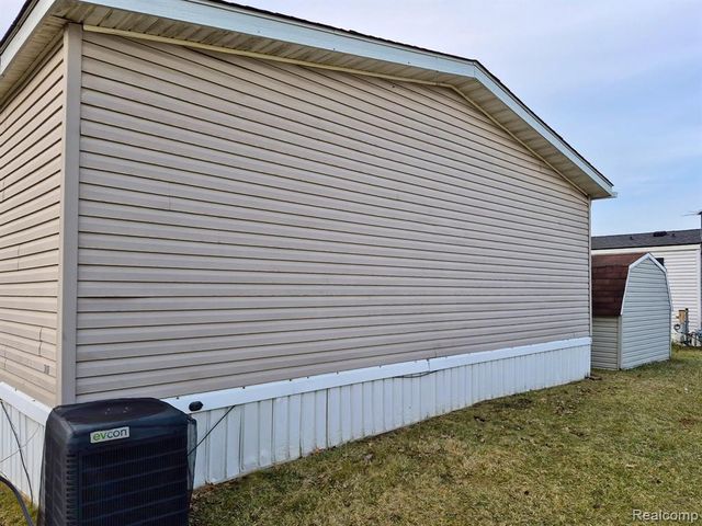 17849 Patrick Street, Romulus, MI 48174