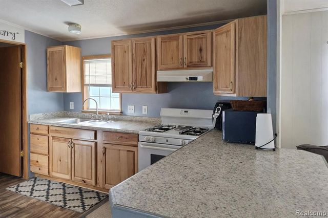 17849 Patrick Street, Romulus, MI 48174