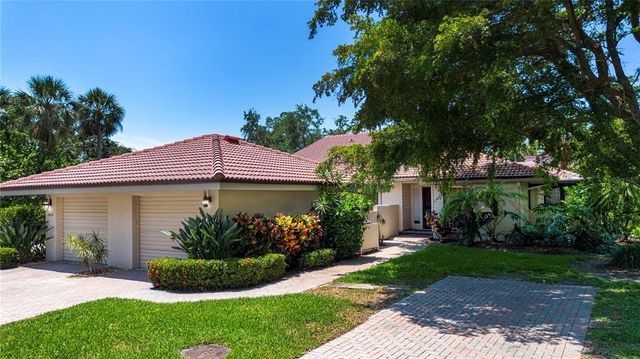 4812 KESTRAL PARK CIRCLE 20, Sarasota, FL 34231