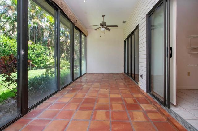 4812 KESTRAL PARK CIRCLE 20, Sarasota, FL 34231