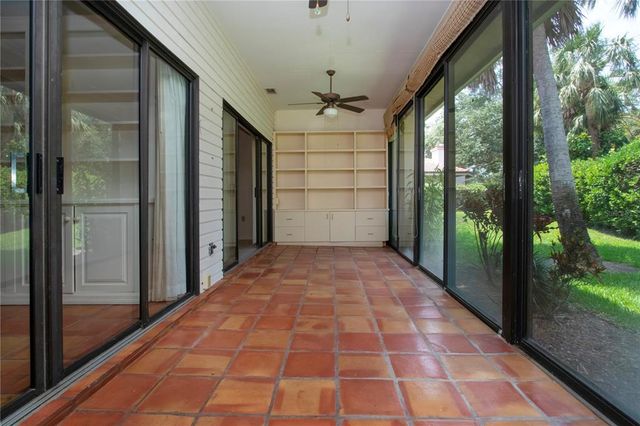 4812 KESTRAL PARK CIRCLE 20, Sarasota, FL 34231