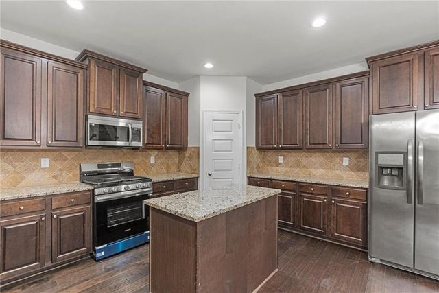 3805 Beaver Swamp Road, Loganville, GA 30052