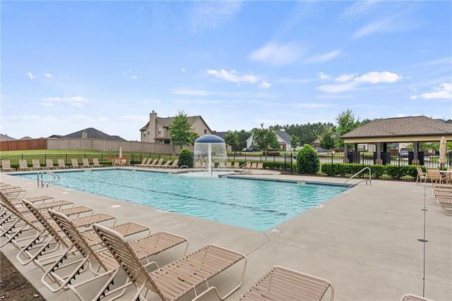 3805 Beaver Swamp Road, Loganville, GA 30052
