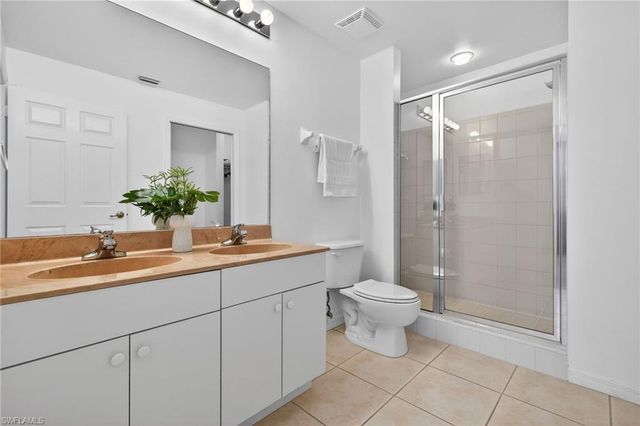 950 Hancock Creek South BLVD 124, Cape Coral, FL 33909