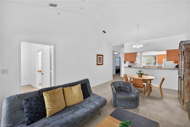 950 Hancock Creek South BLVD 124, Cape Coral, FL 33909