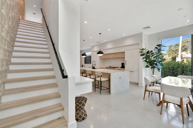 1901 Dock Street, West Palm Beach, FL 33401