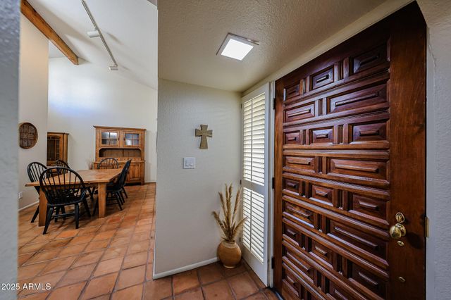 6711 N 16TH Place, Phoenix, AZ 85016