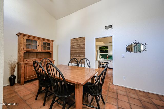 6711 N 16TH Place, Phoenix, AZ 85016