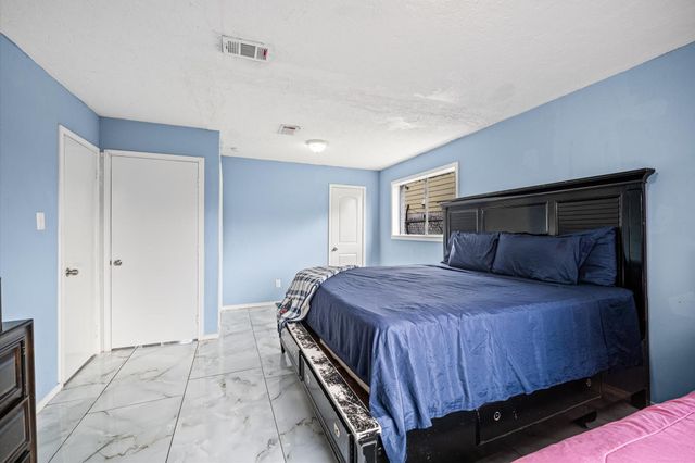 17006 Hall Shepperd Road, Houston, TX 77049