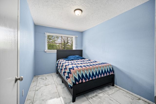 17006 Hall Shepperd Road, Houston, TX 77049