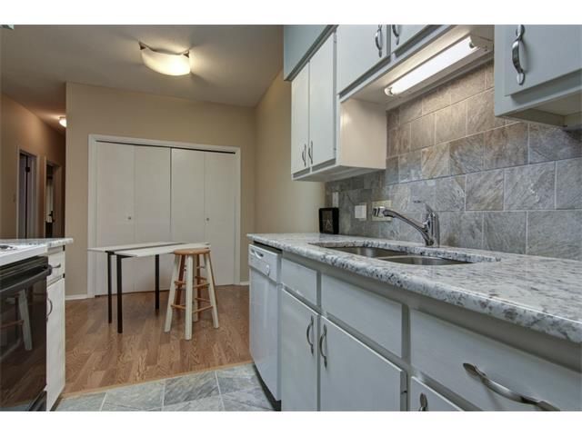 106 E 30th ST 207, Austin, TX 78705