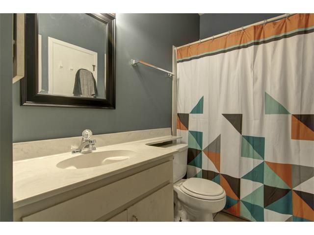 106 E 30th ST 207, Austin, TX 78705