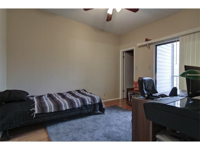 106 E 30th ST 207, Austin, TX 78705